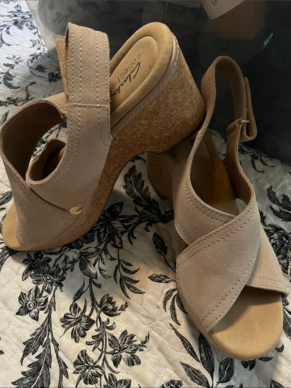 Clarks Women's Beige Suede Cork Platform Wedges - Picture 1 of 6